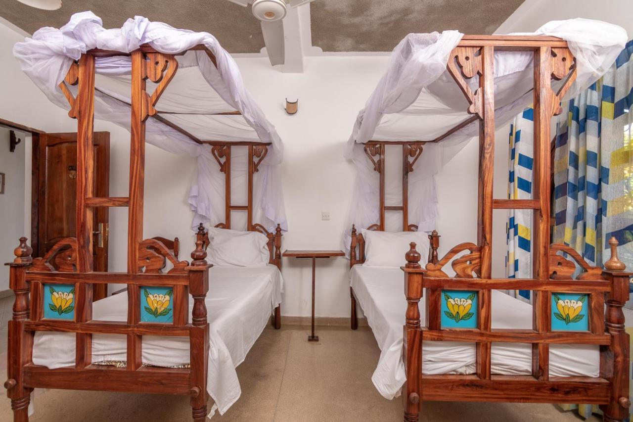 Joysvilla Family Holiday Home Malindi Bagian luar foto