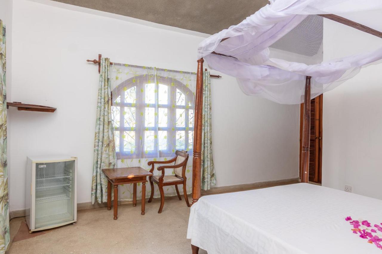 Joysvilla Family Holiday Home Malindi Bagian luar foto
