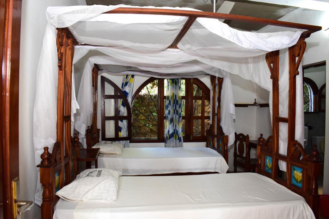 Joysvilla Family Holiday Home Malindi Bagian luar foto